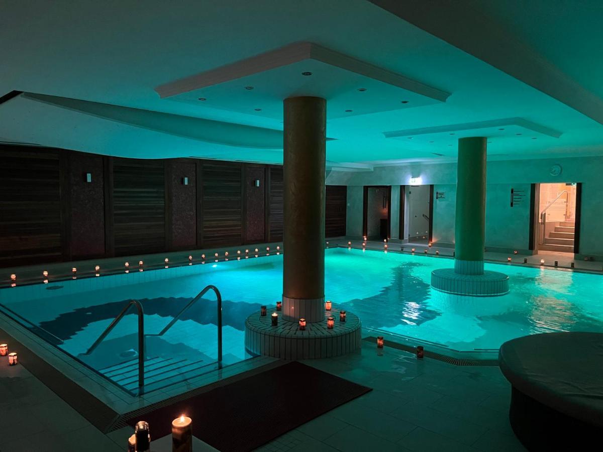 Churfuerstenhof Wellnesshotel باد بيرنباخ المظهر الخارجي الصورة