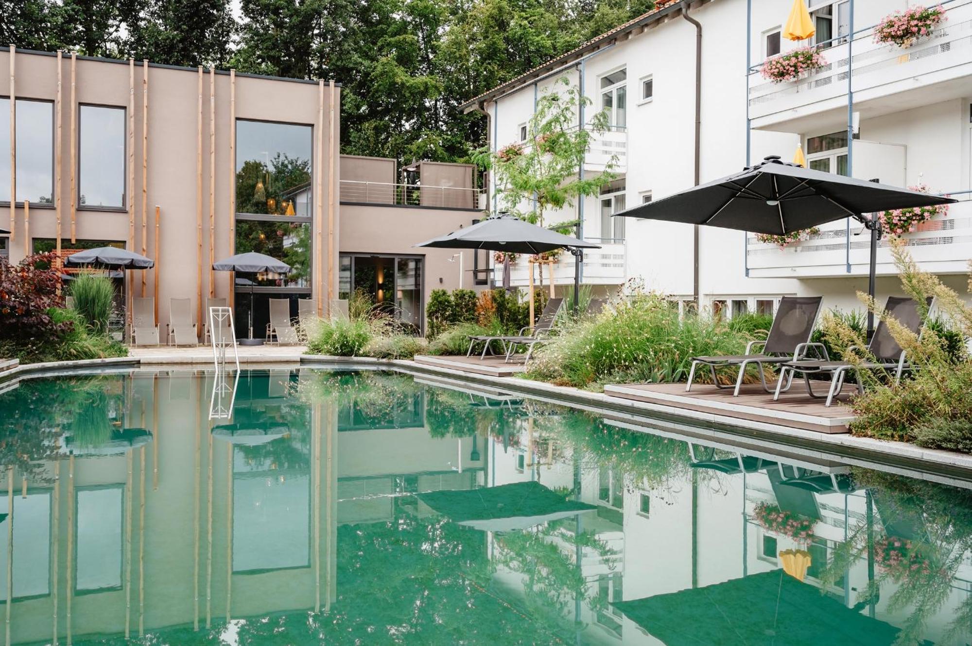 Churfuerstenhof Wellnesshotel باد بيرنباخ المظهر الخارجي الصورة