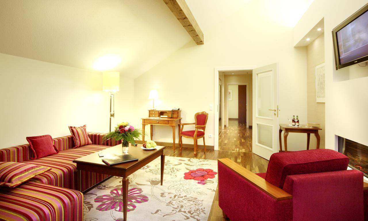 Churfuerstenhof Wellnesshotel باد بيرنباخ المظهر الخارجي الصورة